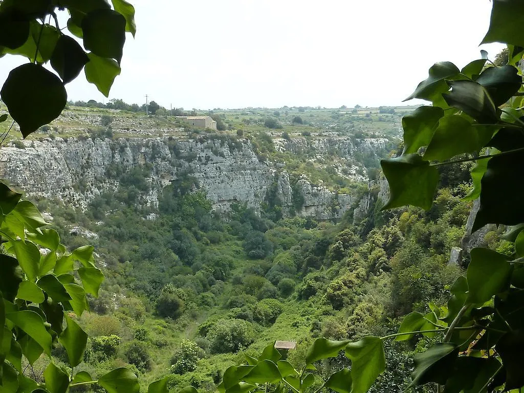 Oasi Di Cava Ispica Vila Pietre Nere San Zagaria 0*,  Itália